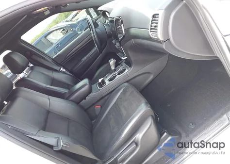 2021 Jeep Grand Cherokee Laredo X 4X4 z USA, uszkodzony, nr VIN 1C4RJFAG5MC566243